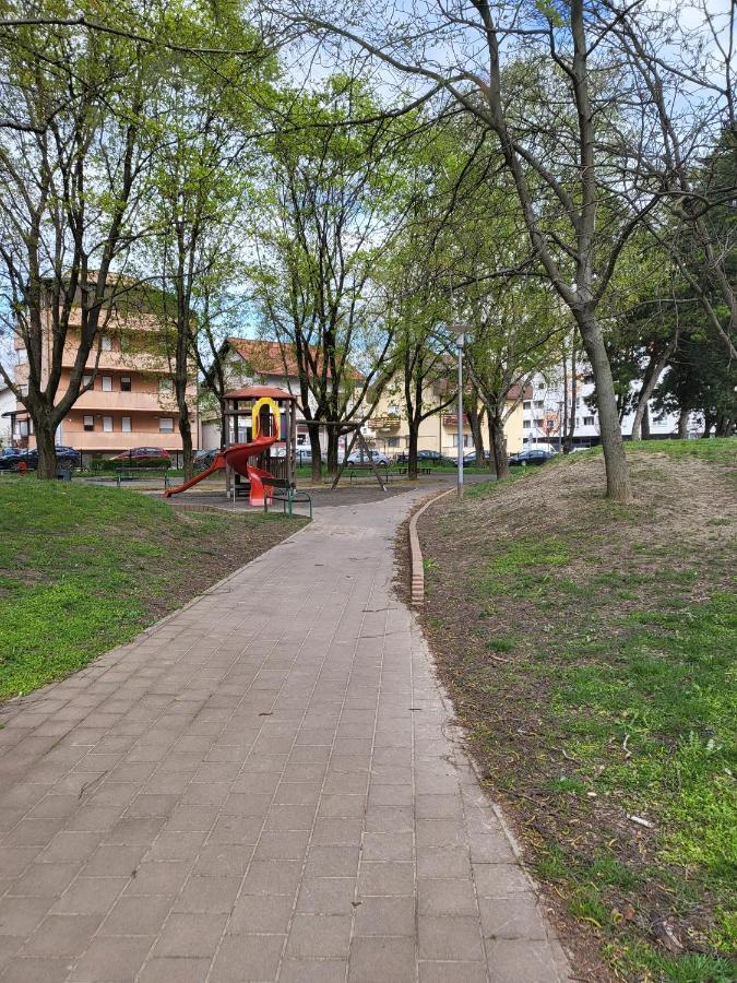 Apartment Tonci Vrbani Zagabria Esterno foto